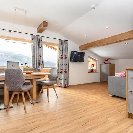 Unterhof Apartment *